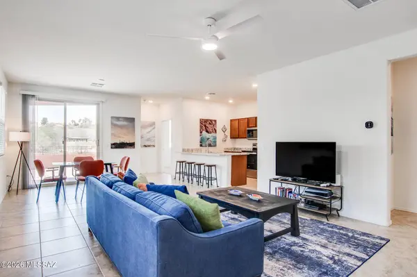 9239 N Peridot Vista Avenue, Tucson, AZ 85742