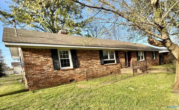 1101 Winston Drive, Athens, AL 35611