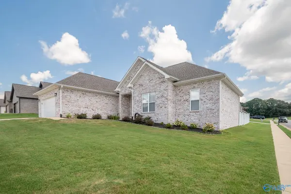 381 Rolling Brook Drive, Rogersville, AL 35652