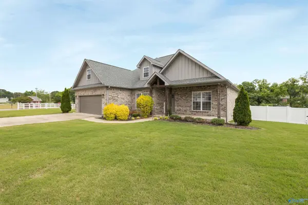 55 Rolling Brook Drive, Rogersville, AL 35652