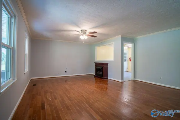 29670 Persimmon Tree Road, Anderson, AL 35610