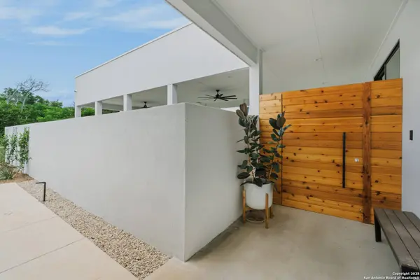 8218 Country Lane Court, San Antonio, TX 78209