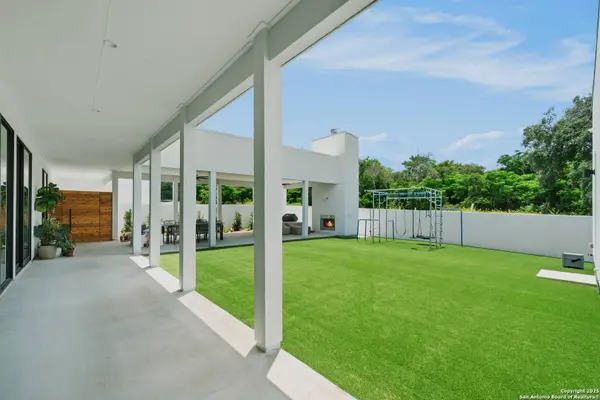 8218 Country Lane Court, San Antonio, TX 78209