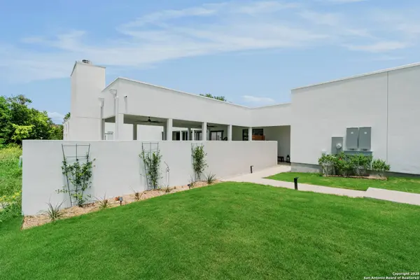 8218 Country Lane Court, San Antonio, TX 78209