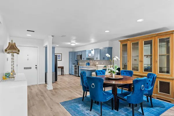 8123 New Braunfels UNIT D, San Antonio, TX 78209
