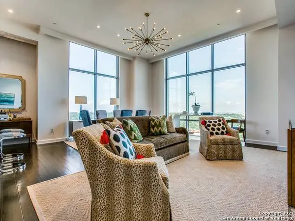 4242 Broadway Street UNIT 1804, San Antonio, TX 78209