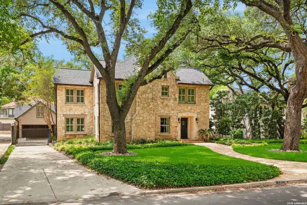 131 PARK HILL DR, San Antonio, TX 78212