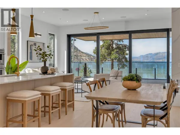 602 Lakeshore DR #202, Penticton, BC V2A1B9