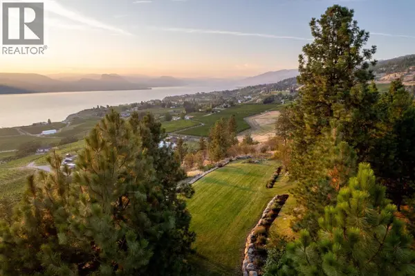 1116 Naramata Road, Penticton, BC V2A8T6