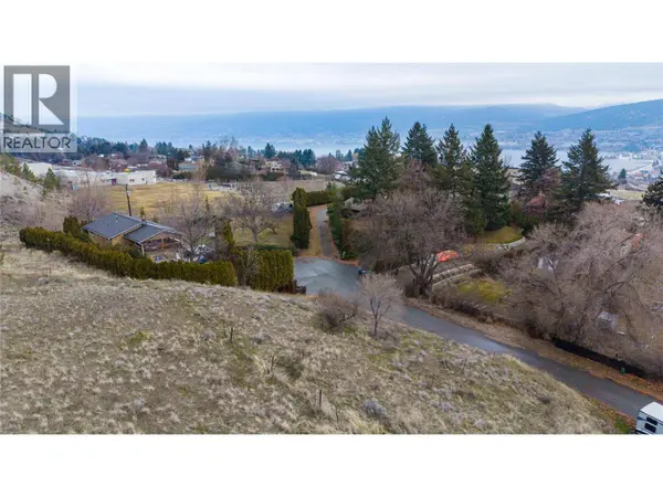 1214 Lambert Drive, Penticton, BC V2A8Y5