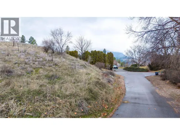 1214 Lambert Drive, Penticton, BC V2A8Y5