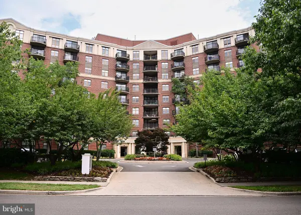 3401 38TH ST NW #903, Washington, DC 20016