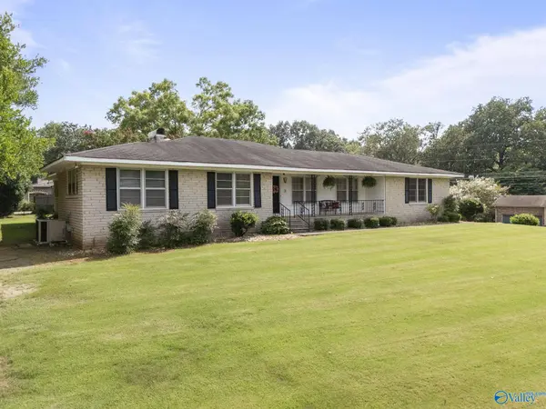 7701 Teal Drive SW, Huntsville, AL 35802