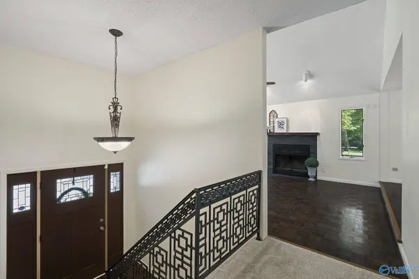 108 Quail Hollow Road NW, Huntsville, AL 35806
