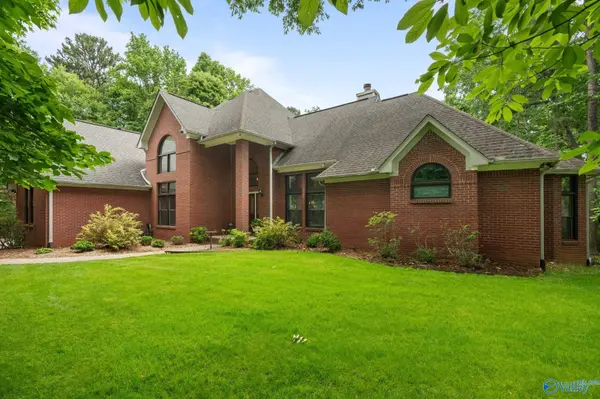 13571 Monte Vedra Road SE, Huntsville, AL 35803