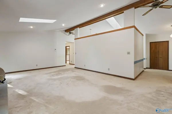 107 Water Oak  Court, Harvest, AL 35749