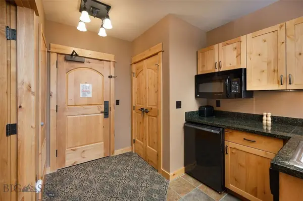 48 Big Sky Resort RD #302/372, Big Sky, MT 59716
