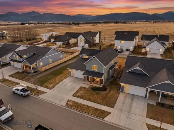 2142 Chipset ST, Bozeman, MT 59718