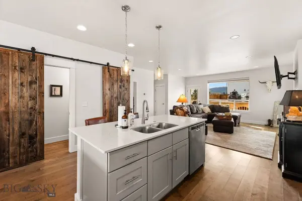 2142 Chipset ST, Bozeman, MT 59718