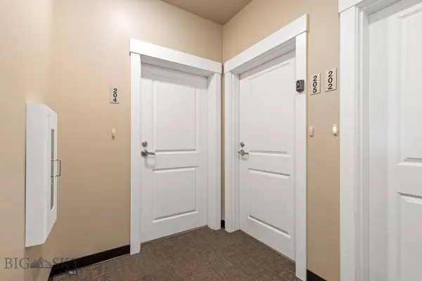 1295 Thomas DR #204, Bozeman, MT 59718