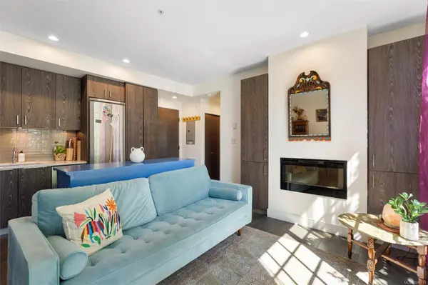 1011 Burdett Ave ##105, Victoria, BC V8V 3G9