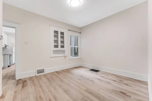 170 Ivy CRES #2, New Edinburgh - Lindenlea, ON K1M 1X6