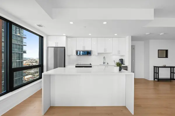 180 George ST #1802, Lower Town - Sandy Hill, ON K1N 0G8