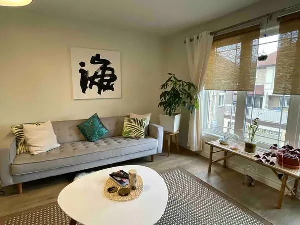 102 Paseo Private, South Of Baseline To Knoxdale, ON K2G 4N7