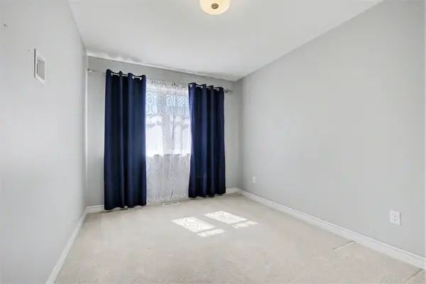 118 Kestrel ST, Blossom Park - Airport And Area, ON K1T 0P8