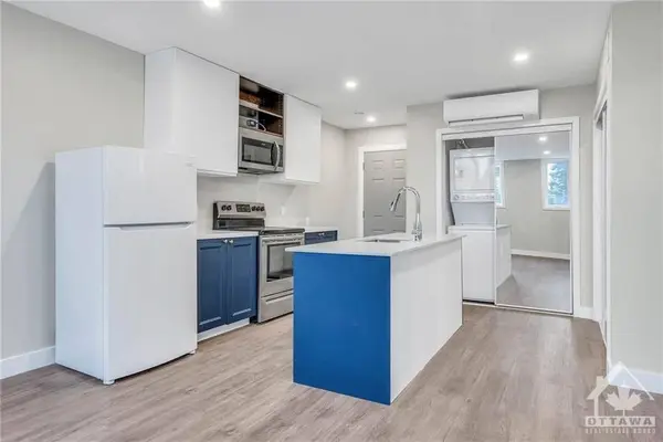 8 Philip ST #5, Smiths Falls, ON K7A 3L6