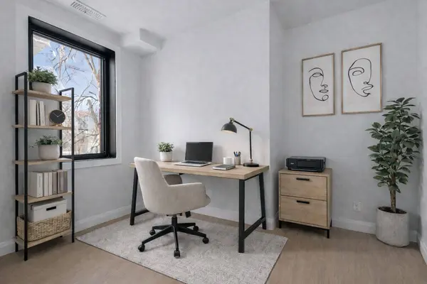 77 Florence ST #6, Ottawa Centre, ON K1R 5N1
