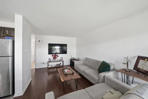 212 Macoun CIR, Hunt Club - South Keys And Area, ON K1T 0H9