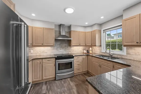 1448 Leblanc DR, Orleans - Convent Glen And Area, ON K1C 3W6