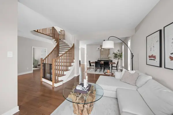351 Shuttleworth DR, Leitrim, ON K1T 0T6