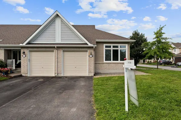 538 Silverbell CRES, Blossom Park - Airport And Area, ON K1T 0P1