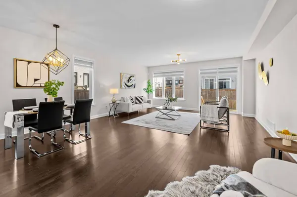 133 Angelonia CRES, Blossom Park - Airport And Area, ON K1T 0Y5