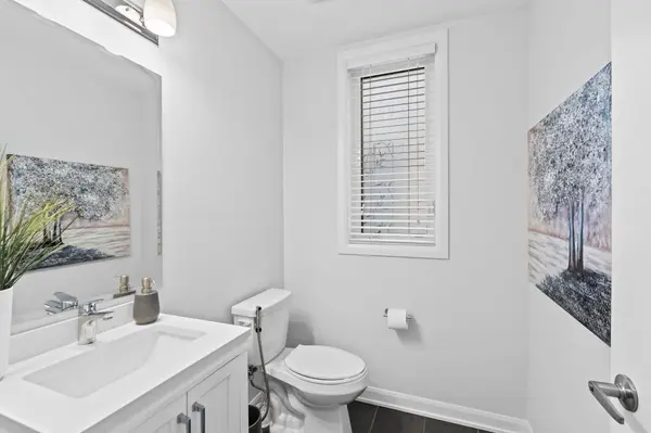 195 Alex Polowin AVE, Barrhaven, ON K2J 6E8