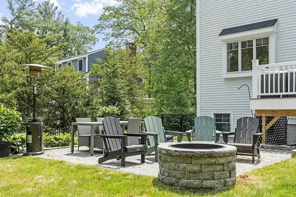 306 Laws Brook Road, Concord, MA 01742