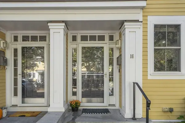 129 Merrimac Street #16, Newburyport, MA 01950