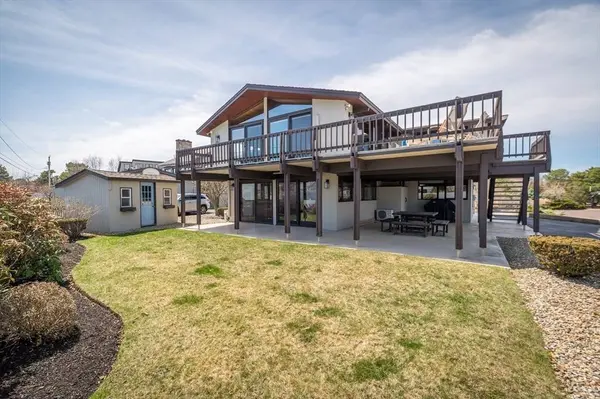 9 Sandy Way, Gloucester, MA 01930