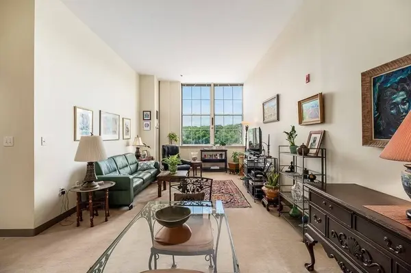 24 Cobblestone Ln #603, Gloucester, MA 01930