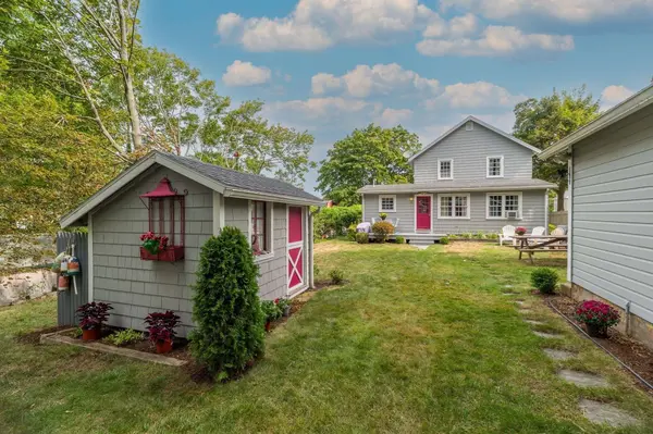 3 Willow Lane, Rockport, MA 01966
