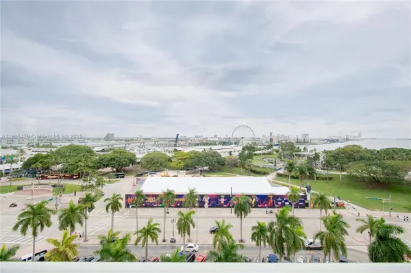 253 NE 2nd Street #315, Miami, FL 33132