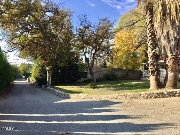 4936 Angeles Crest HWY, La Canada Flintridge, CA 91011