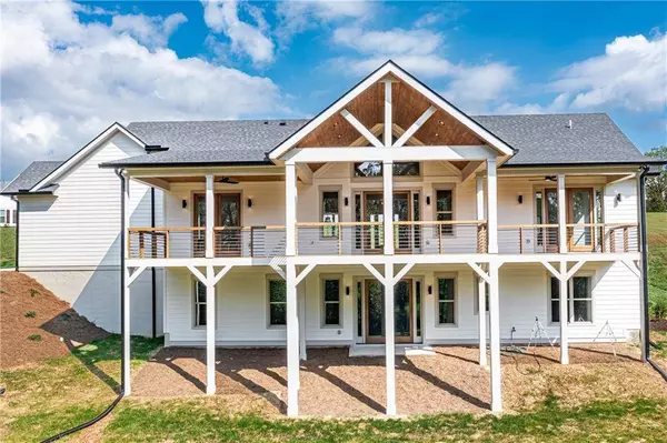 1250 Owen Glen DR, Blairsville, GA 30512