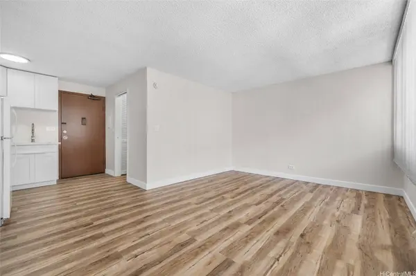 1560 Kanunu ST #1512, Honolulu, HI 96814