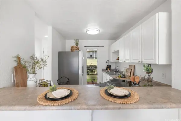 92-975 Makakilo DR #25, Kapolei, HI 96707
