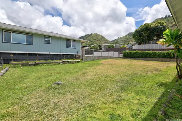 860 Hind Iuka DR, Honolulu, HI 96821