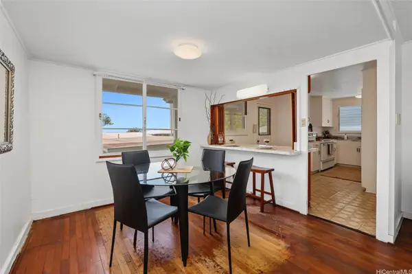 860 Hind Iuka DR, Honolulu, HI 96821