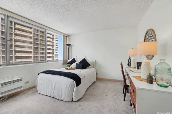 1560 Kanunu ST #609, Honolulu, HI 96814